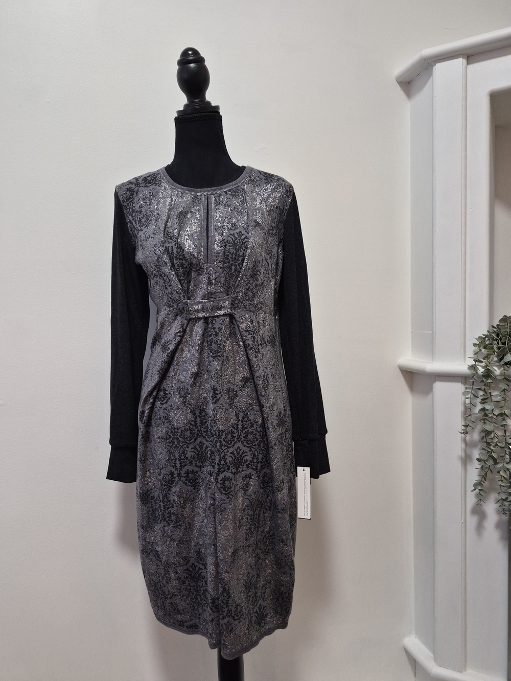 Lundstrom Long-Sleeve Black and Gray Patterned Women’s Dress